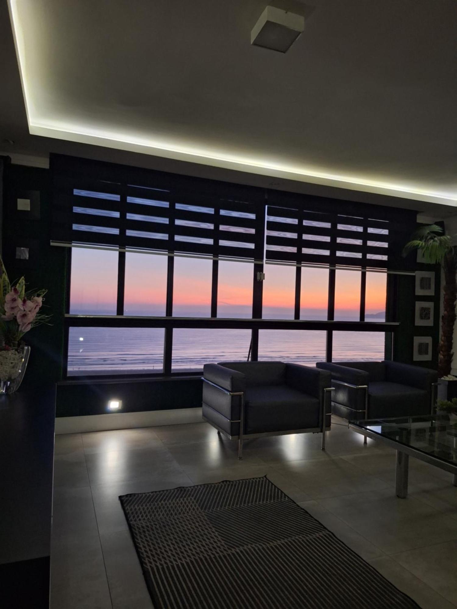 Apartamento Frente Mar Moderno 130M2 サントス エクステリア 写真